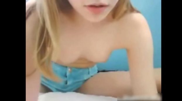 chavita-inocente-haciendo-sexcam-para-sus-amigos-de-prepa