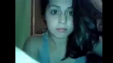 Colegiala pelada de tetas redondas 364x204