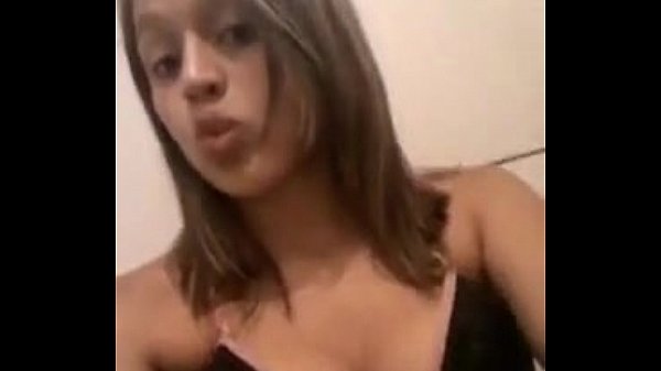 Cuando no hay novio , los dedos están de repuesto