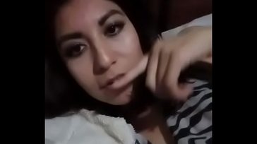 ¿ Quieres teta ? ven chupa nomás