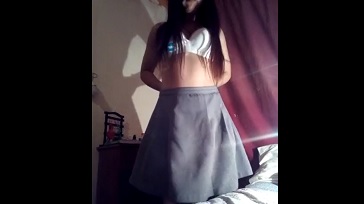La tanguita de una sexy colegiala 364x204