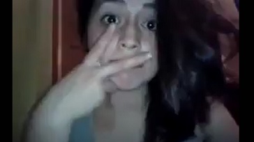 Estudiante de dia, putita de noche 364x204